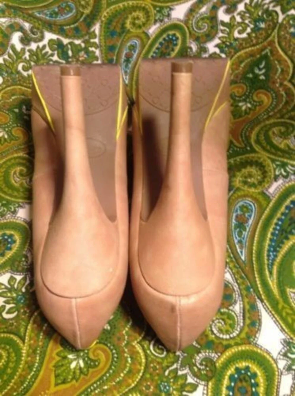 CANDIES CAALLYNNUDE WOMEN'S NUDE/YELLOW 8.5M STILETTOS PLATFORM HEELS PUMPS